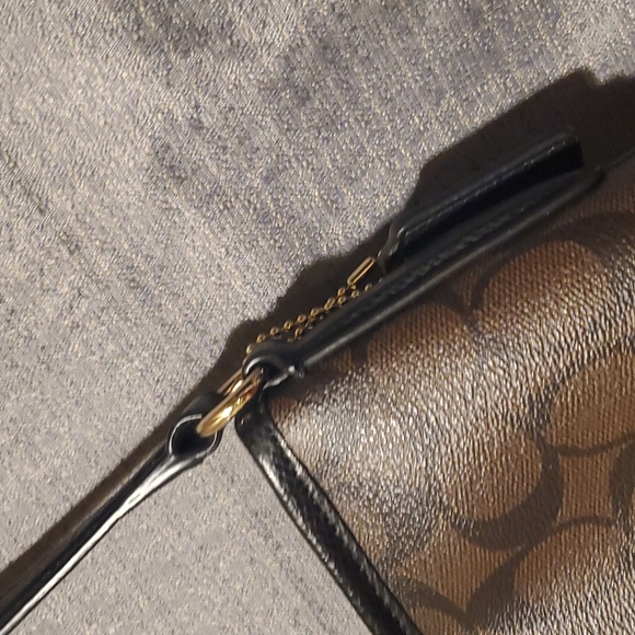 Coach Leather Crossbody 🍫 chocolate on light brown. EUC!!! - Picture 5 of 14